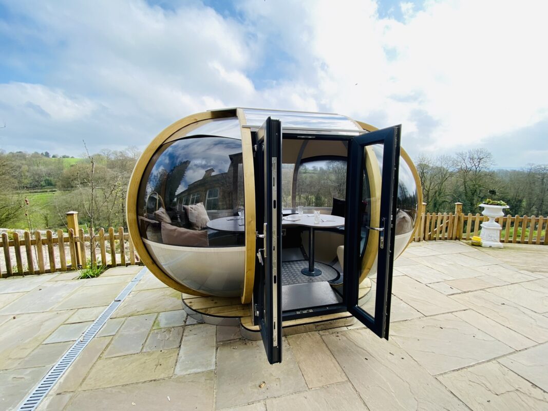 Dining Pods Hotel Rudyard